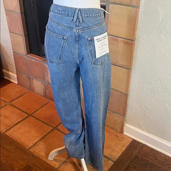 Good American Good Standard Baggy Jeans, size 6 - Picture 4 of 9